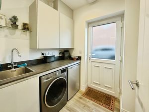 CINDERPATH WAY- click for photo gallery